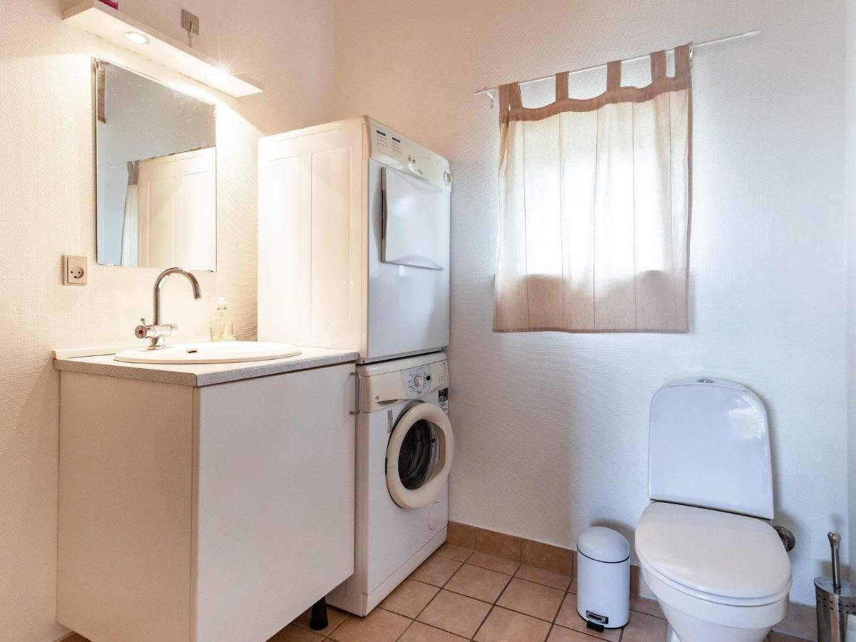 8 Person Holiday Home In 福堡 外观 照片