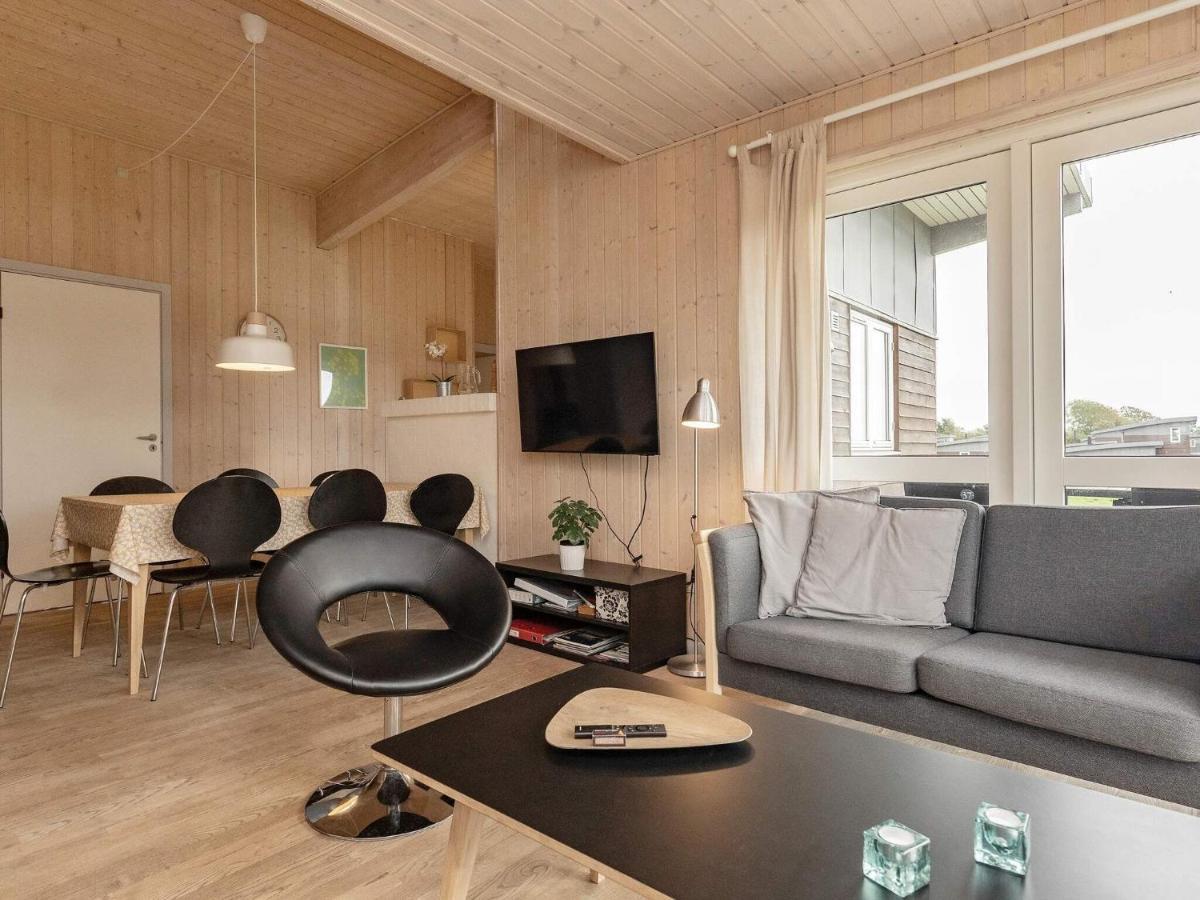 8 Person Holiday Home In 福堡 外观 照片